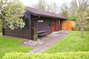 Blockhaus mit W-LAN, Zaun und in Strandnähe Damp